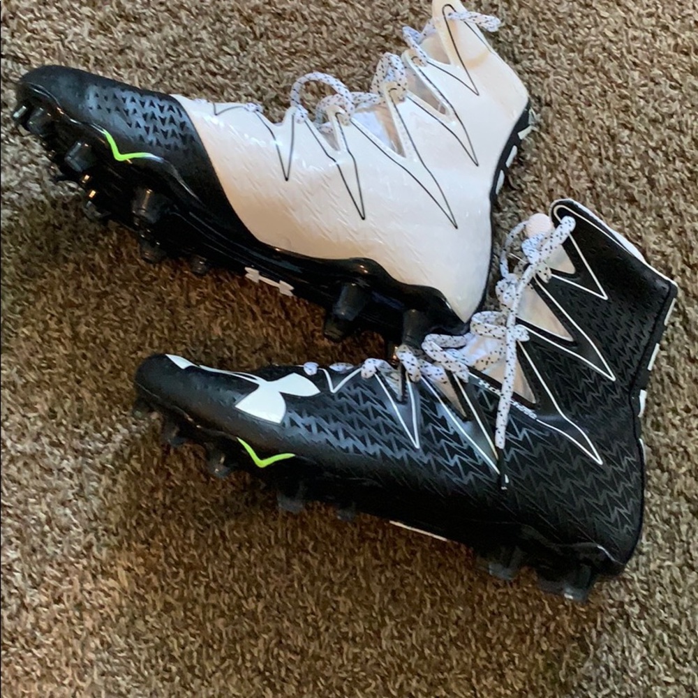 Football cleats